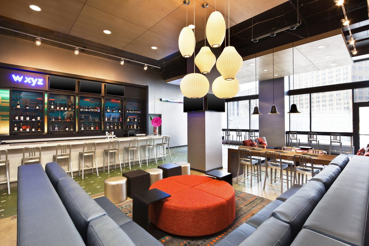 Aloft XYZ bar