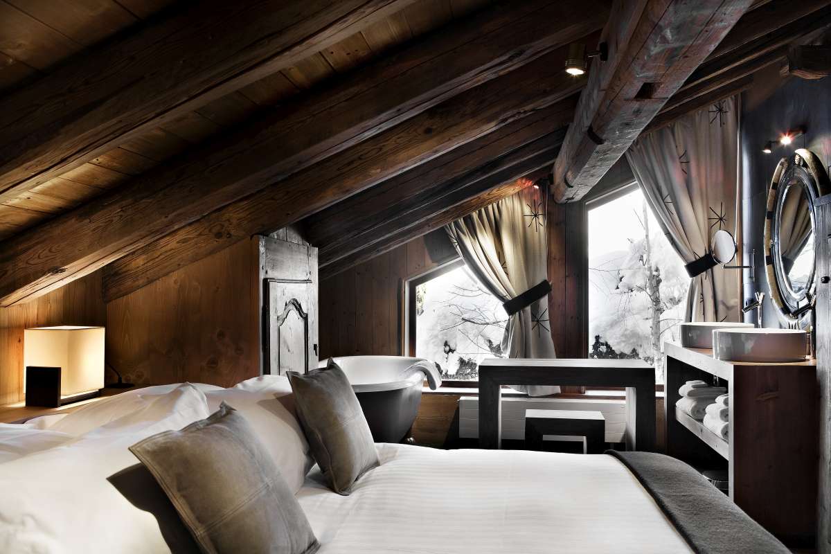 Chalet des Fermes, Megeve, France - bedroom