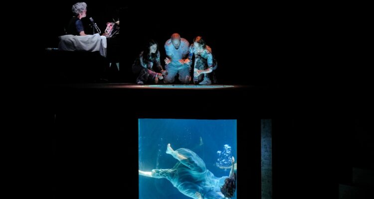 Date in Club Chinois Mayfair London - https//www.thetravelmagazine.net/date-in-club-chinois-mayfair-london/