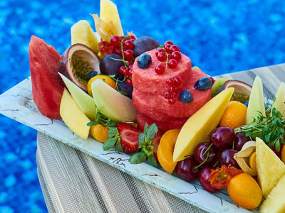 Sunborn Super Yacht Gibraltar – A Fleet of Quiet Luxury and Bold Horizons https//www.thetravelmagazine.net/hotel-review-sunborn-super-yacht-gibraltar/